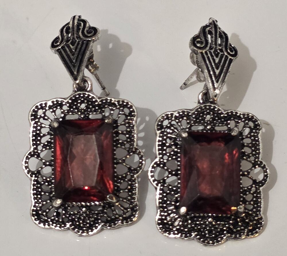 New Art Deco Antique Style Garnet wine Rhinestone Earrings 1 1/2"